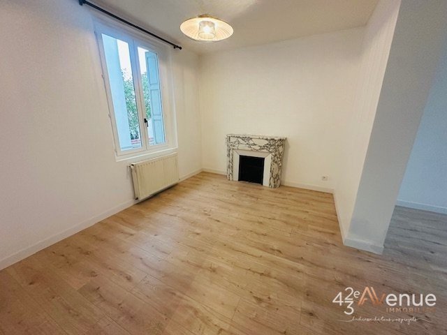 APPARTEMENT T2 A VENDRE - ST ETIENNE CHATEAUCREUX - 47.44 m2 - 85�000�&euro;