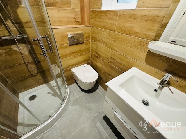 APPARTEMENT T2 A VENDRE - ST ETIENNE CHATEAUCREUX - 47.44 m2 - 85�000�&euro;