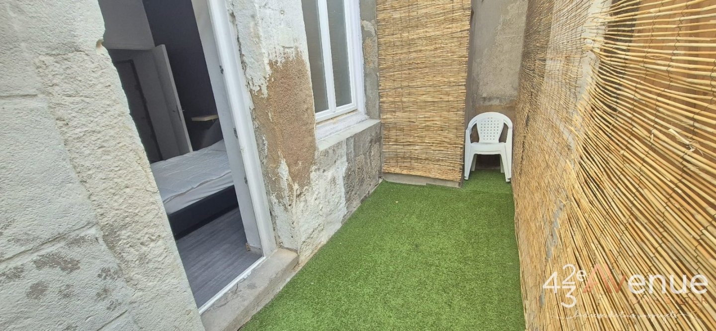 APPARTEMENT T2 A VENDRE - ST ETIENNE CHAVANELLE - 43 m2 - 55000€