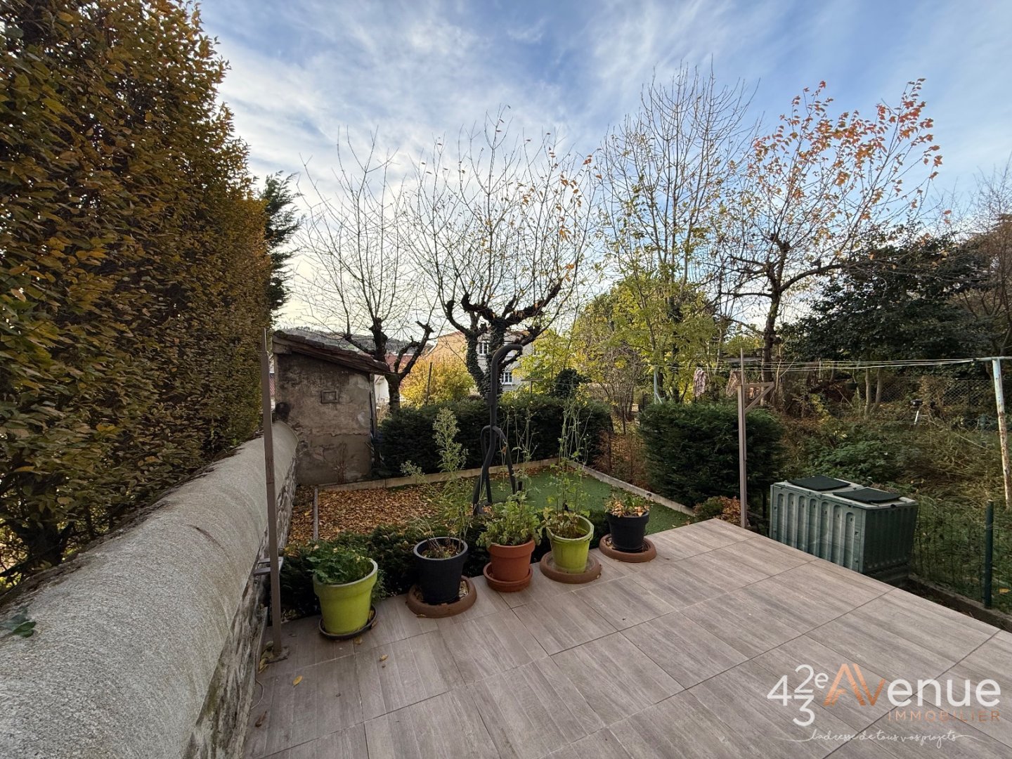 Appartement t2 avec terrasse centre ville A VENDRE - ST ETIENNE COLLINE DES PERES - 40.66 m2 - 75000€