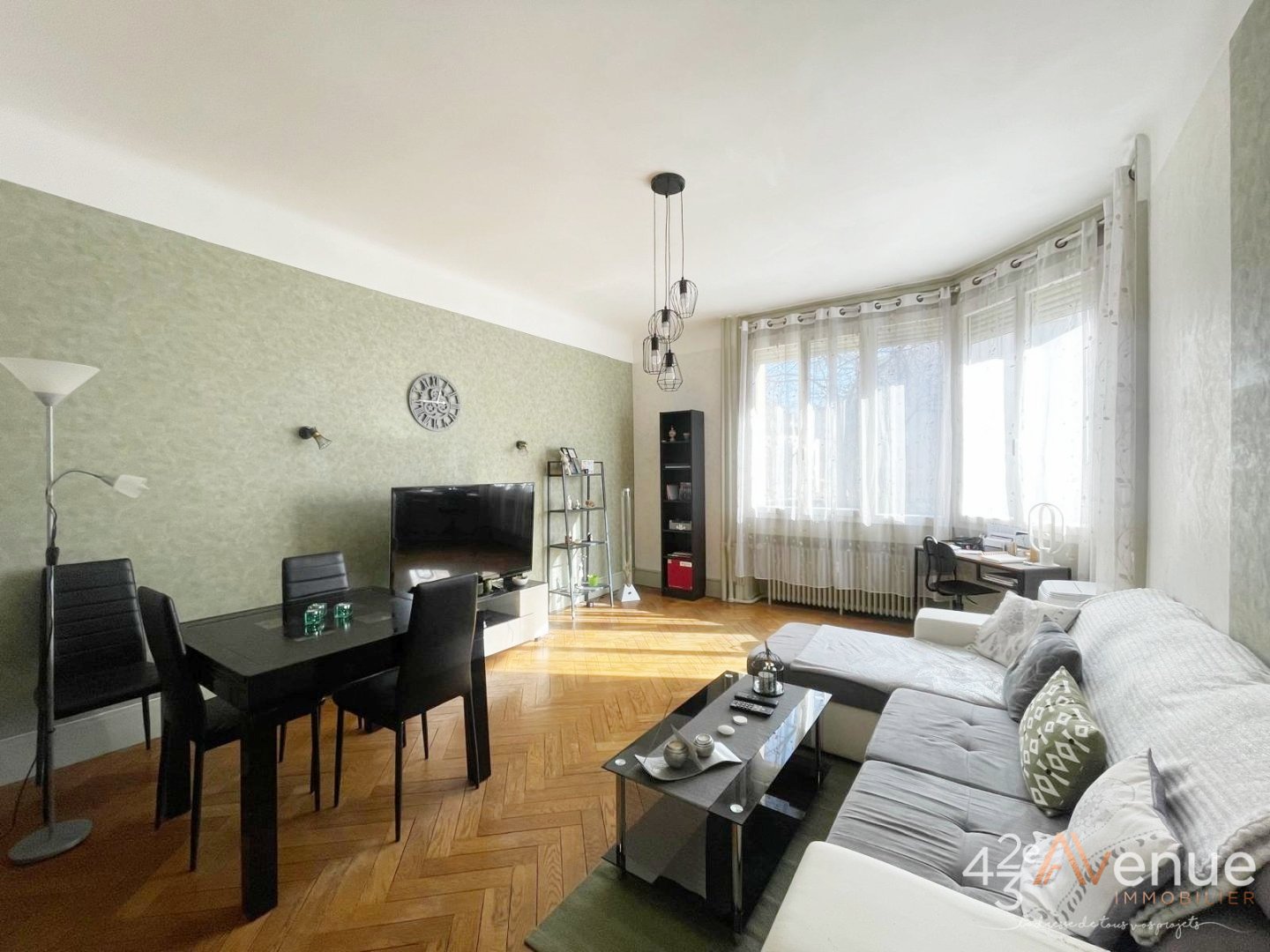 APPARTEMENT T2 A VENDRE - ST ETIENNE FACULTE   CENTRE DEUX - 78.19 m2 - 92000€