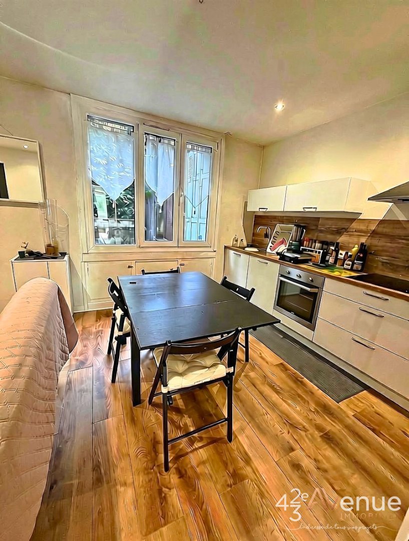 APPARTEMENT T2 A VENDRE - ST ETIENNE FACULTE   CENTRE DEUX - 47.74 m2 - 80 000 &euro;