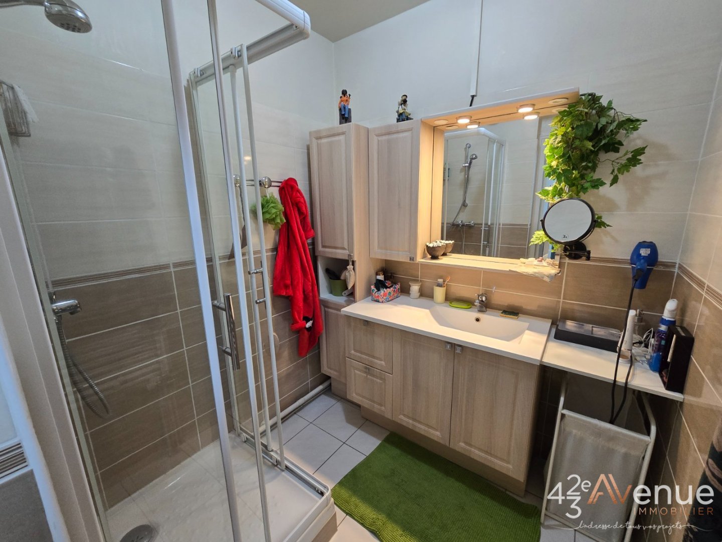 APPARTEMENT T2 A VENDRE - ST ETIENNE FAURIEL - 56.38 m2 - 96000€