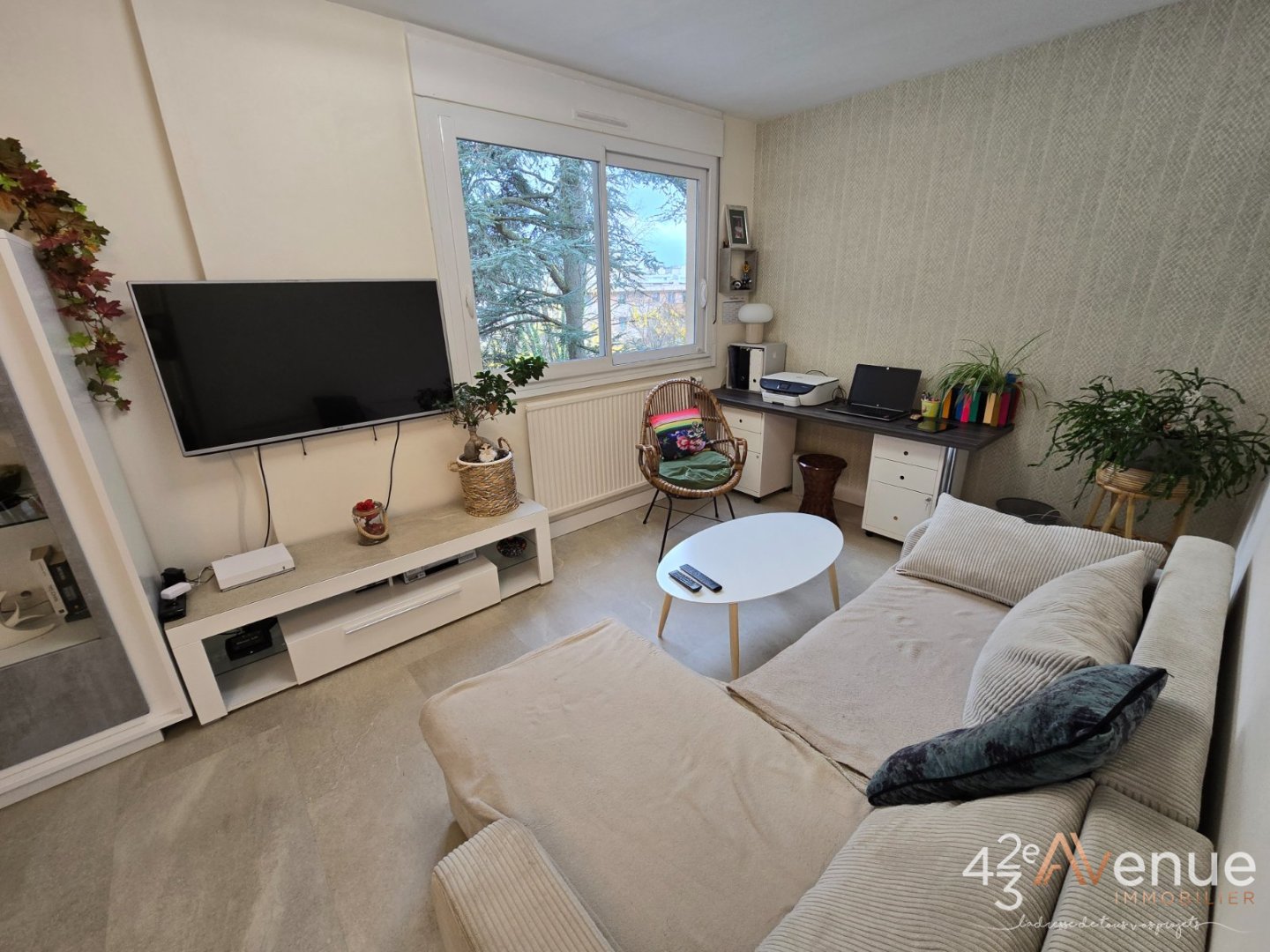 APPARTEMENT T2 A VENDRE - ST ETIENNE FAURIEL - 56.38 m2 - 96000€