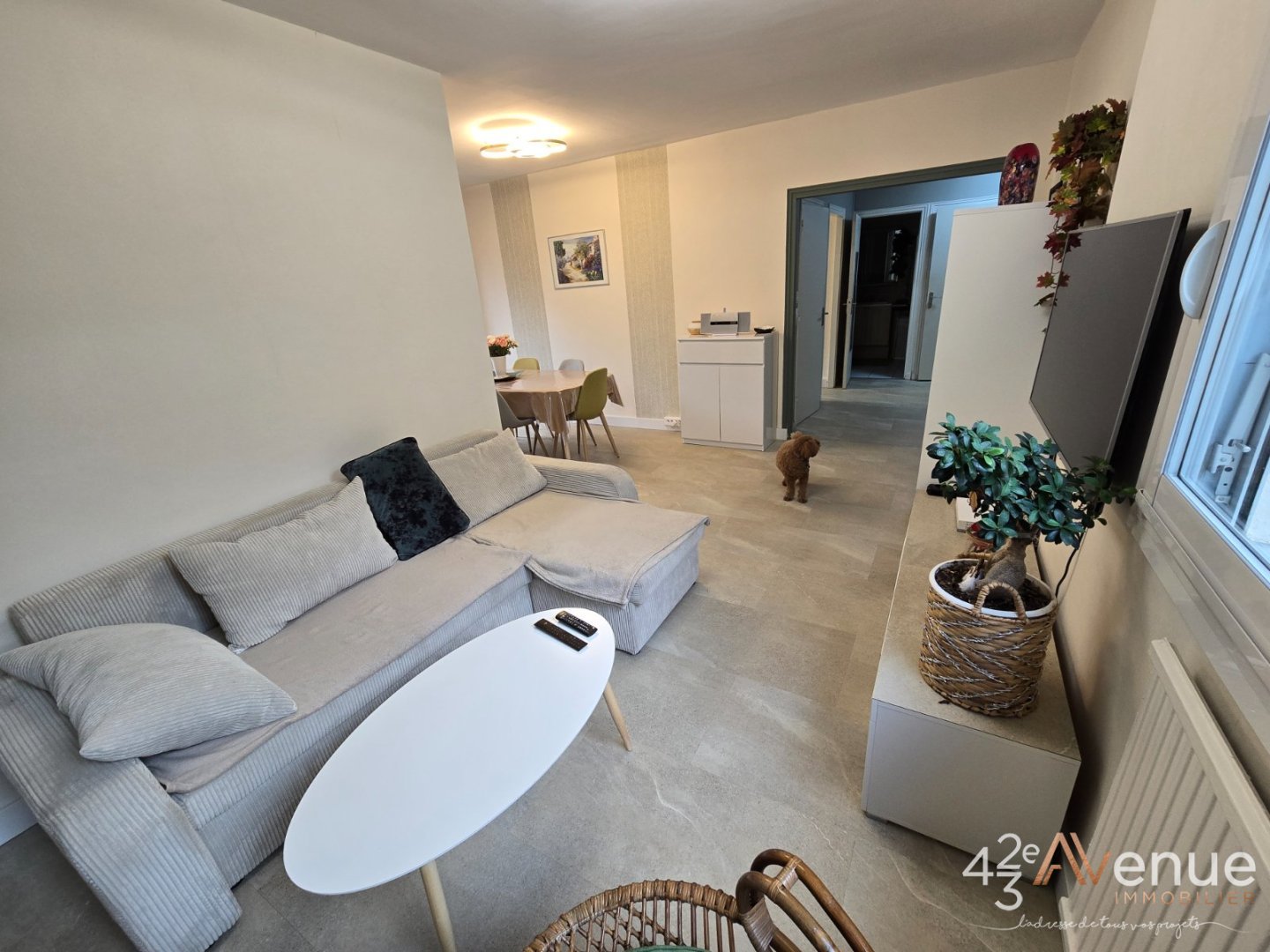 APPARTEMENT T2 A VENDRE - ST ETIENNE FAURIEL - 56.38 m2 - 96000€