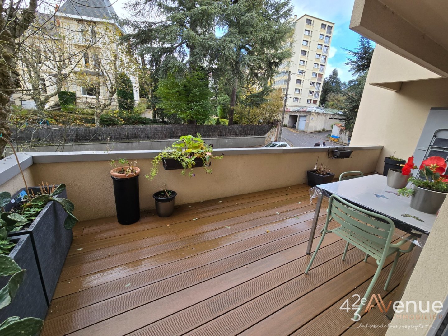 APPARTEMENT T2 A VENDRE - ST ETIENNE FAURIEL - 56.38 m2 - 96000€