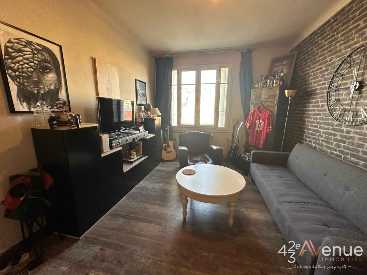 APPARTEMENT T2 - ST ETIENNE Fauriel - 57 m2 - 75000€