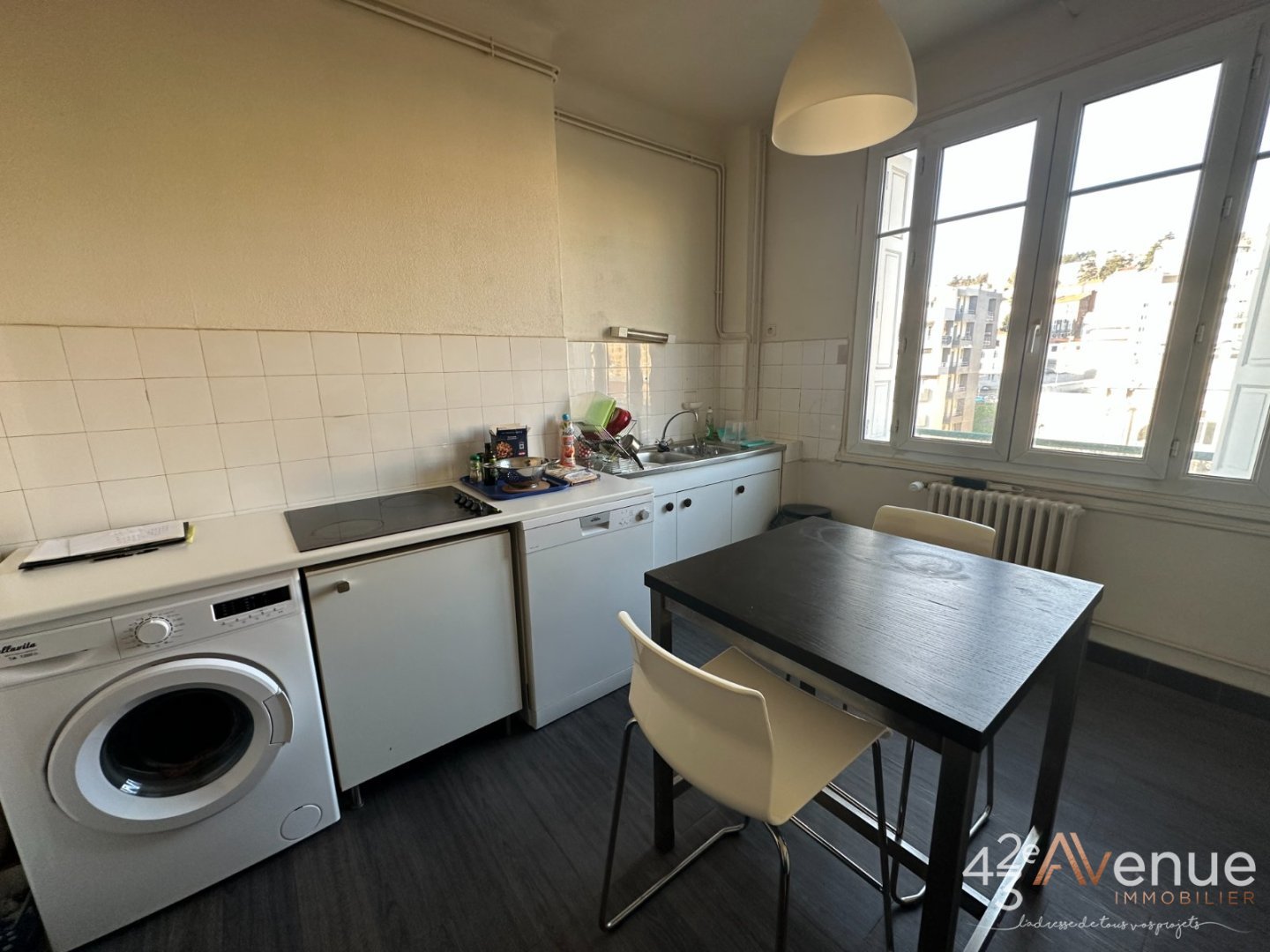 APPARTEMENT T2 - ST ETIENNE Fauriel - 57 m2 - 75000€