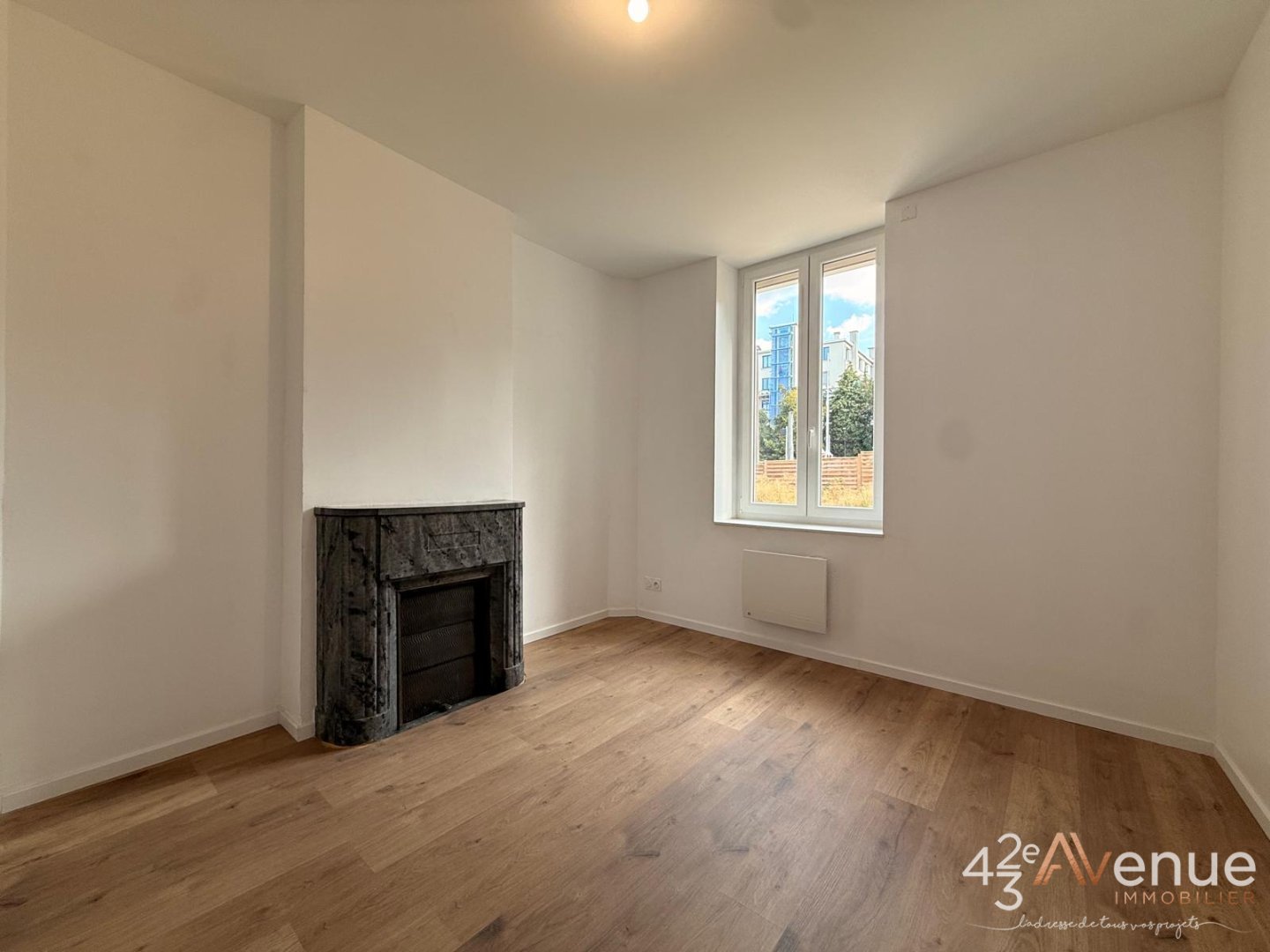 APPARTEMENT T2 A VENDRE - ST ETIENNE FAURIEL - 52.85 m2 - 86 000 &euro;