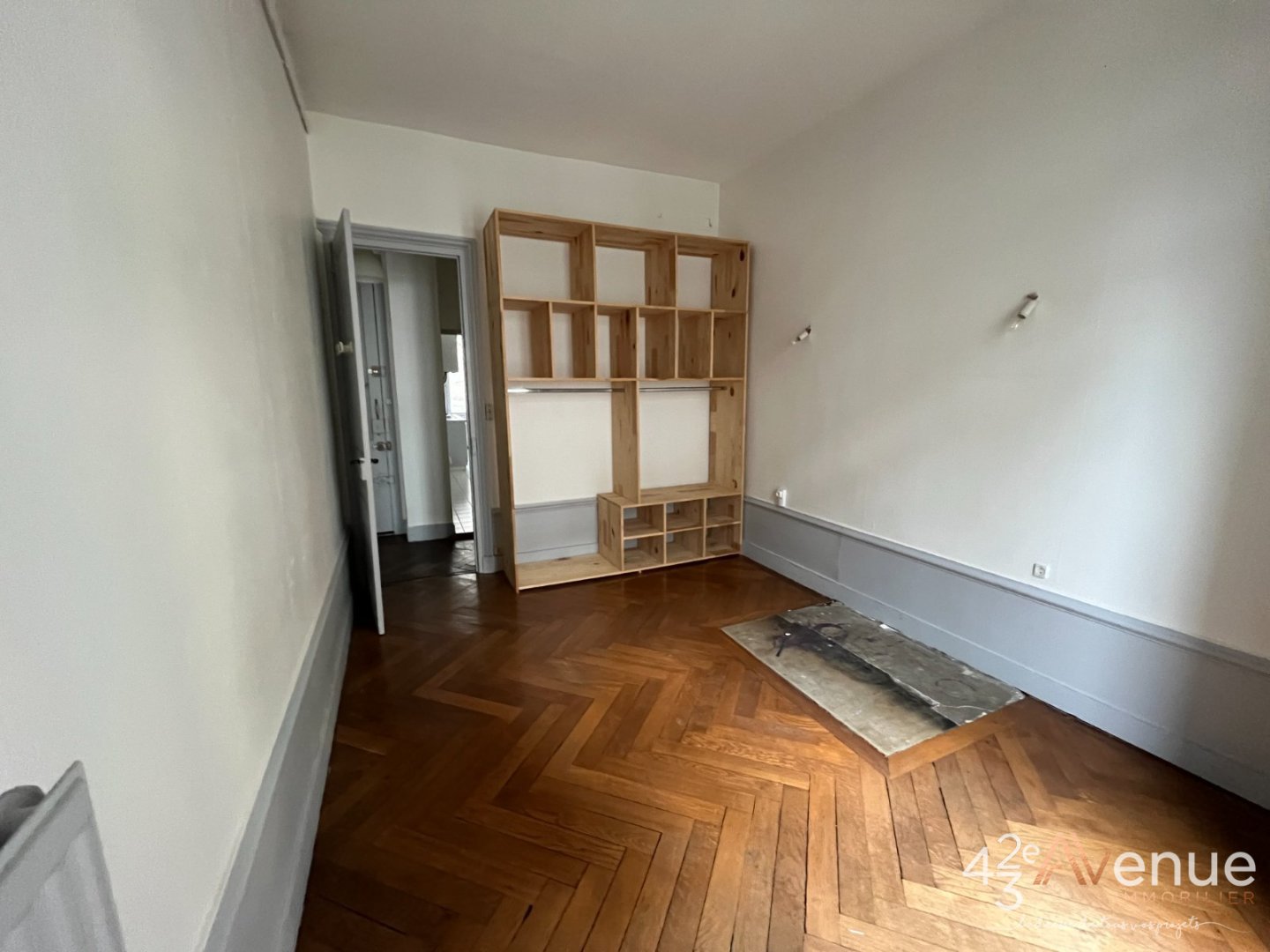 APPARTEMENT T2 A VENDRE - ST ETIENNE JACQUARD - 49 m2 - 65�000�&euro;