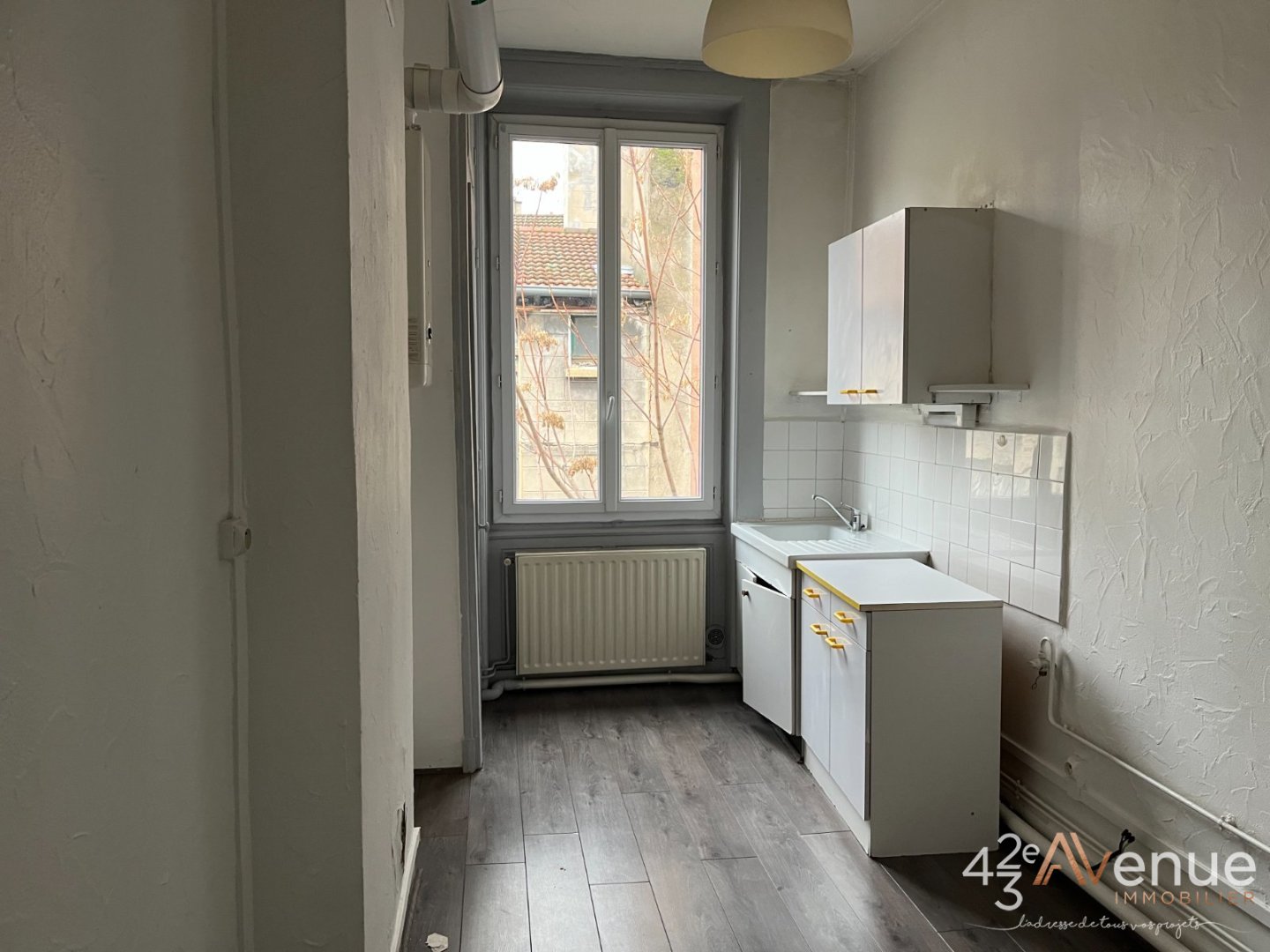 APPARTEMENT T2 A VENDRE - ST ETIENNE JACQUARD - 52 m2 - 70�000�&euro;
