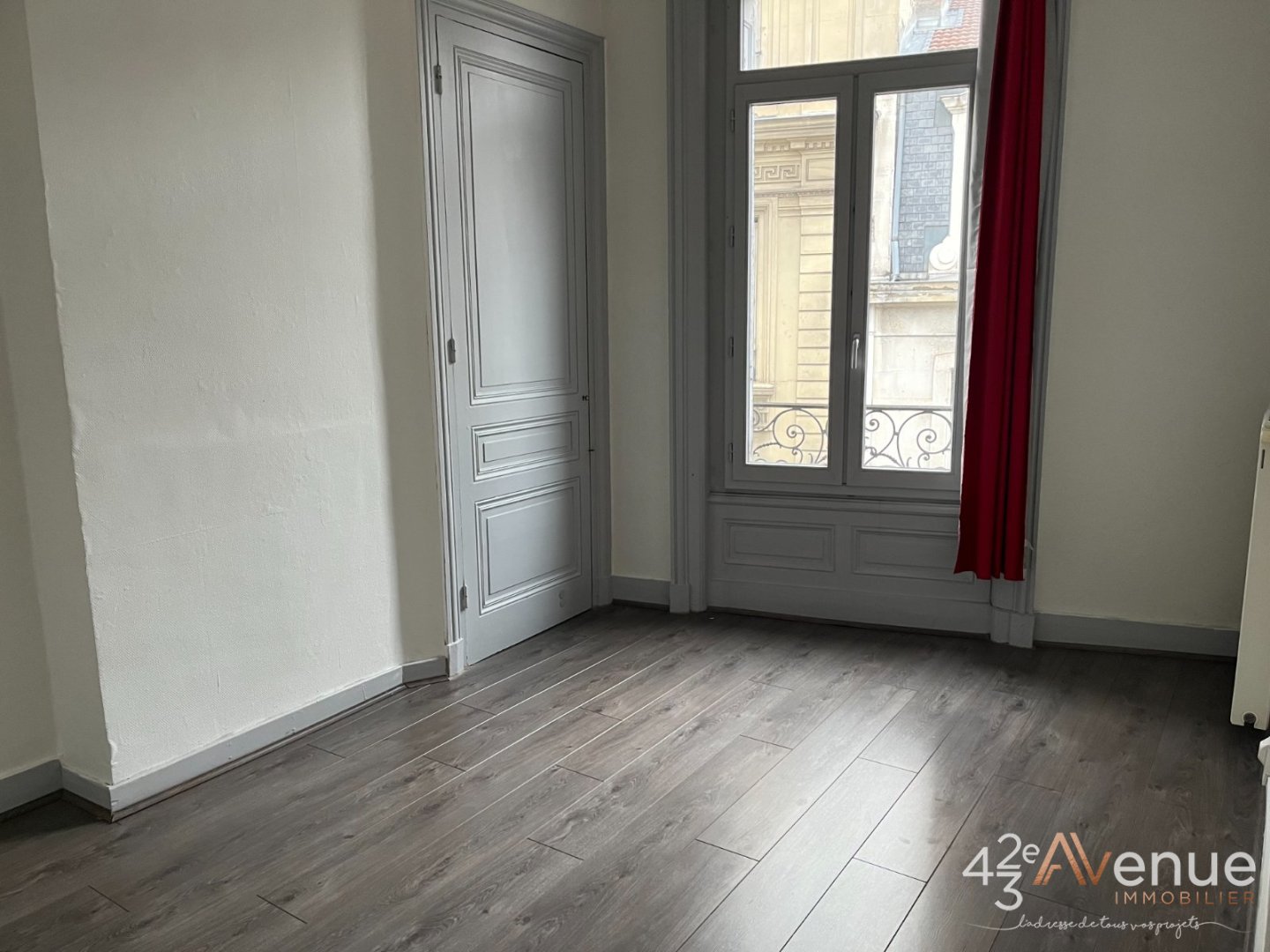 APPARTEMENT T2 A VENDRE - ST ETIENNE JACQUARD - 50 m2 - 70000€