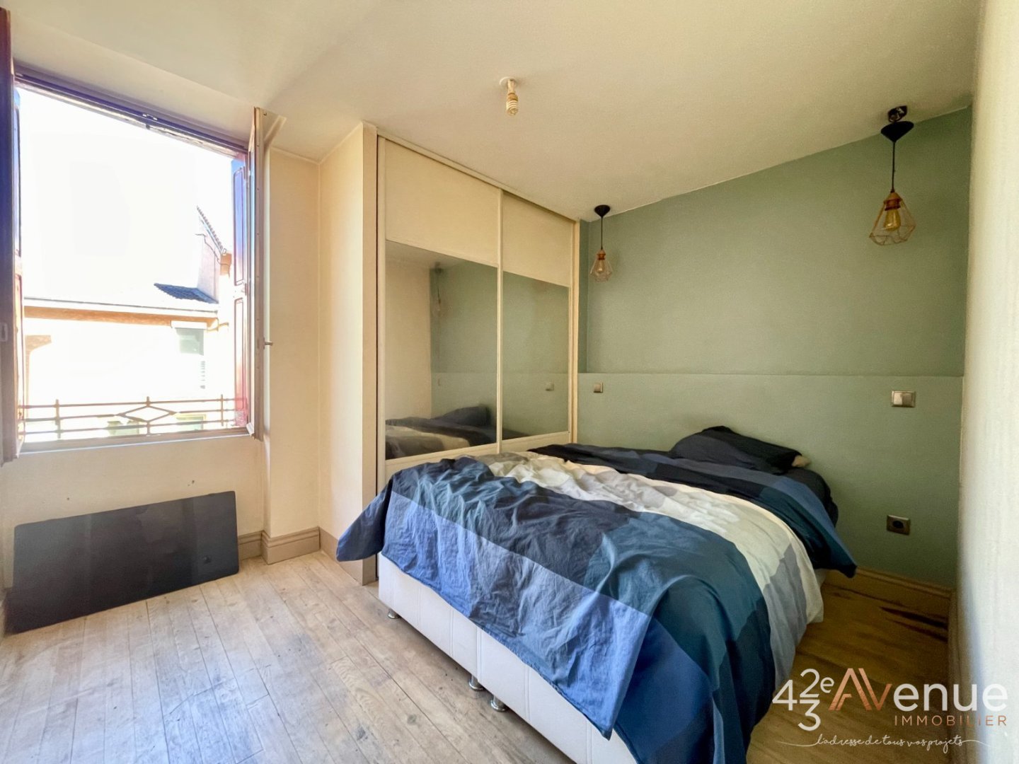 APPARTEMENT T2 - ST ETIENNE LE SOLEIL - 36.76 m2 - 44000€