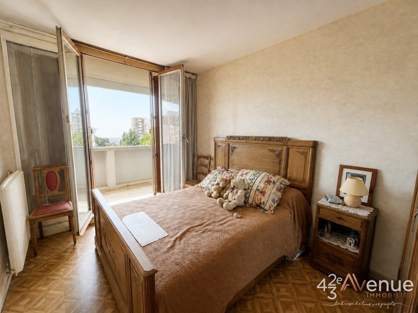 APPARTEMENT T2 A VENDRE - ST ETIENNE MONTPLAISIR - 46.92 m2 - 43 000 &euro;