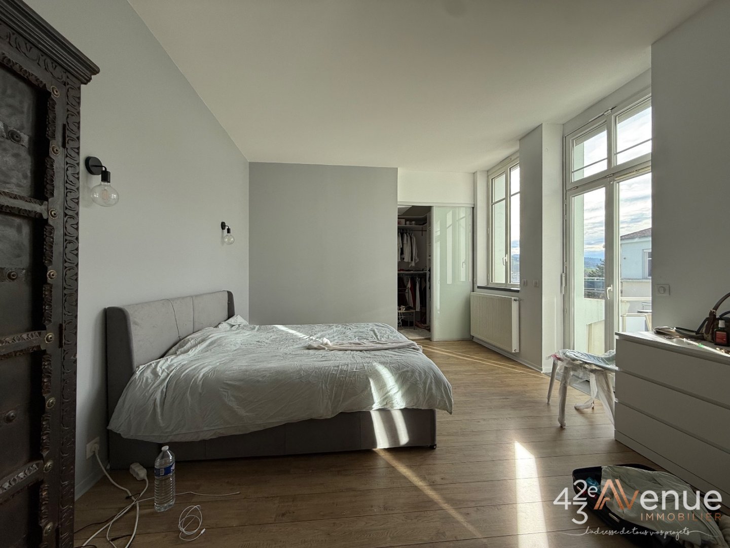 T2 entirement rnov + terrasse Secteur Jomayre A VENDRE - ST ETIENNE SOLAURE - 80.37 m2 - 117700€
