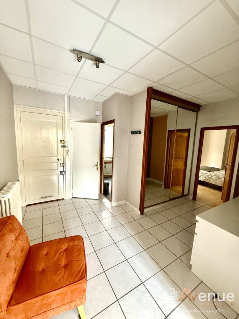 F2 idéal investisseur ou 1er achat A VENDRE - ST ETIENNE valbenoite/Trefilerie - 70.52 m2 - 85 000 €