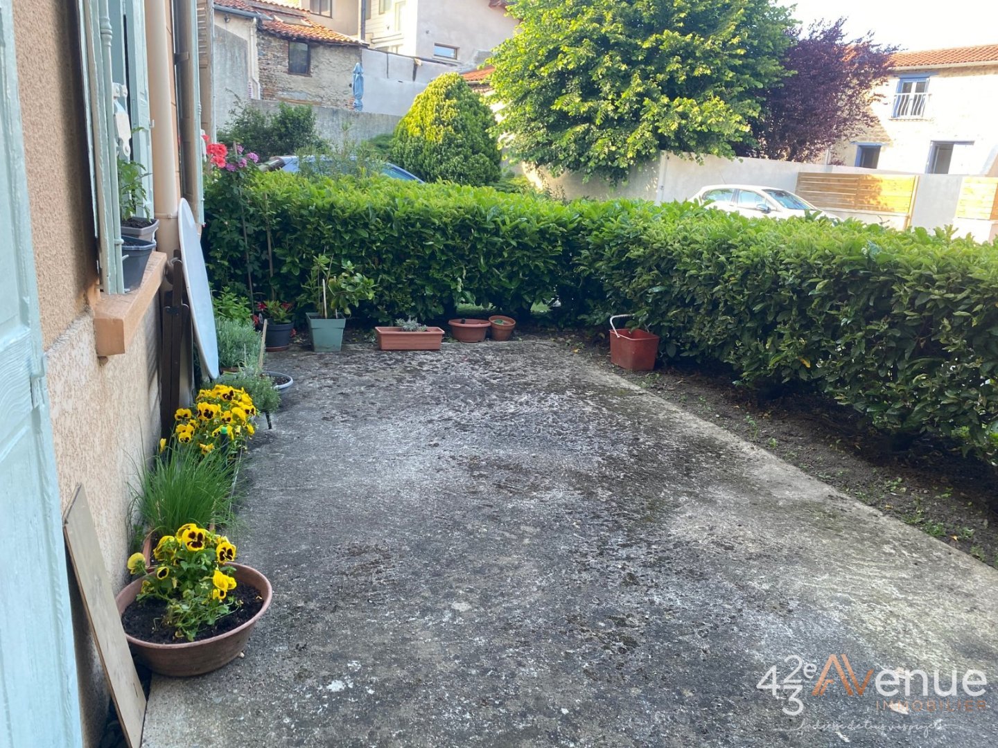 APPARTEMENT T2 LOT N°3 JARDIN PARKING CAVE A VENDRE - ST JUST ST RAMBERT - 87 m2 - 169 000 &euro;