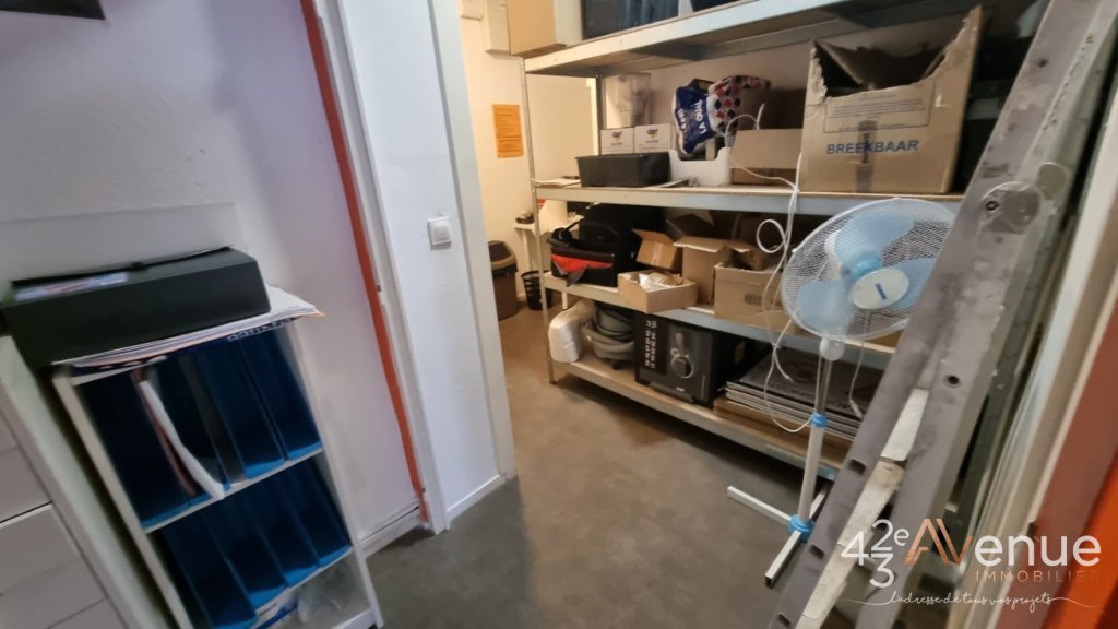 APPARTEMENT T2 - ST PRIEST EN JAREZ - 38 m2 - 75500€