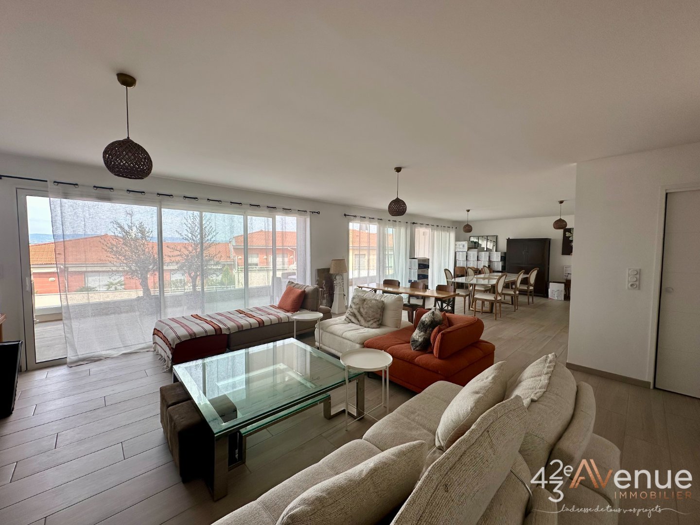appartement A LOUER - ANDREZIEUX BOUTHEON Centre Ville - 108.77 m2 - 1 160 € charges comprises par mois