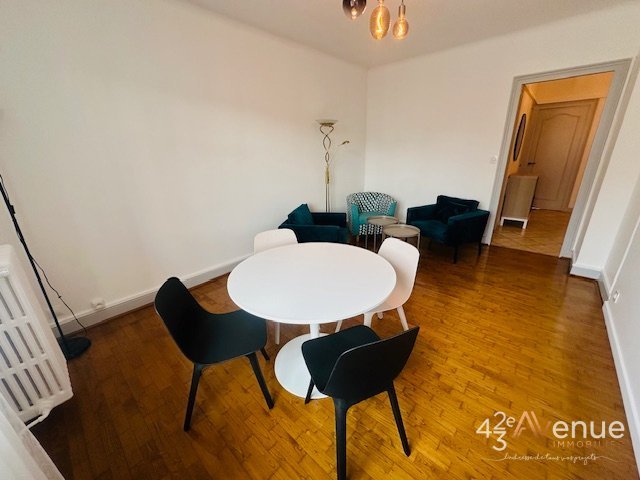 APPARTEMENT T3 A LOUER - ST ETIENNE BADOUILLERE/CENTRE VILLE - 77.7 m2 - 790€ charges comprises par mois