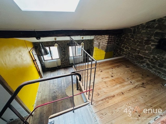 3 pièces en Duplex A LOUER - ST ETIENNE BAS FAURIEL/CHAVANELLE - 54.18 m2 - 590 &euro; charges comprises par mois