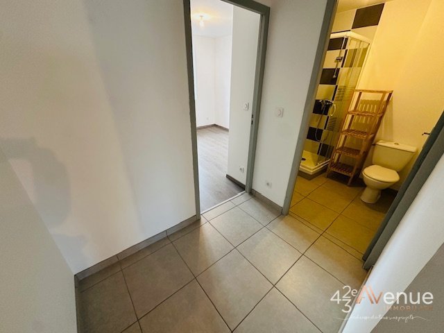APPARTEMENT T3 A LOUER - ST ETIENNE BAS FAURIEL/PLACE ST ROCH - 46.24 m2 - 470�&euro; charges comprises par mois