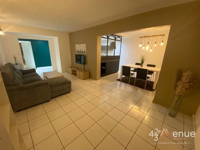 APPARTEMENT T3 A LOUER - ST ETIENNE BERGSON - 91.48 m2 - 875€ charges comprises par mois