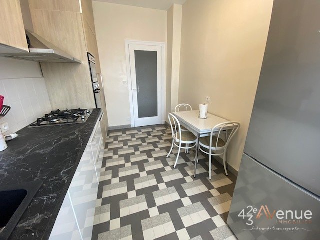 APPARTEMENT T3 - ST ETIENNE CARNOT / BERGSON - 86.43 m2 - LOUÉ