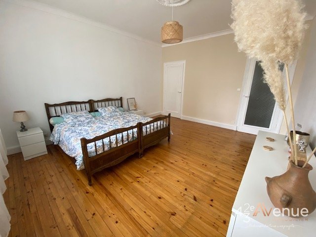 APPARTEMENT T3 - ST ETIENNE CARNOT / BERGSON - 86.43 m2 - LOUÉ