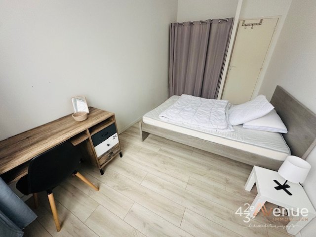 T3 Meubl� en RDC A LOUER - ST ETIENNE CARNOT/JEAN JAURES/JACQUARD - 63.85 m2 - 620�&euro; charges comprises par mois