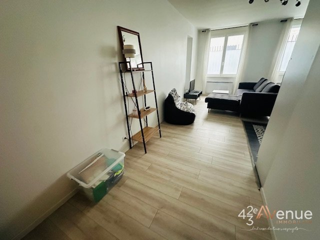 T3 Meubl� en RDC A LOUER - ST ETIENNE CARNOT/JEAN JAURES/JACQUARD - 63.85 m2 - 620�&euro; charges comprises par mois