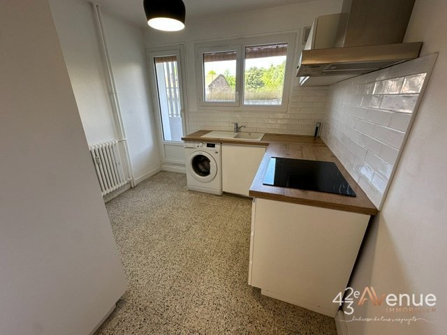 T3 BALCON GARAGE A LOUER - ST ETIENNE CENTRE DEUX/BELLEVUE - 60.15 m2 - 700 &euro; charges comprises par mois