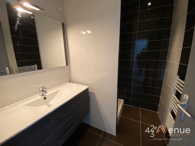 3 Pi�ces A LOUER - ST ETIENNE Centre Ville/Badouill�re - 62.18 m2 - 638�&euro; charges comprises par mois