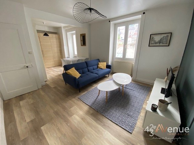 APPARTEMENT T3 A LOUER - ST ETIENNE CENTRE VILLE - 69.13 m2 - 750€ charges comprises par mois