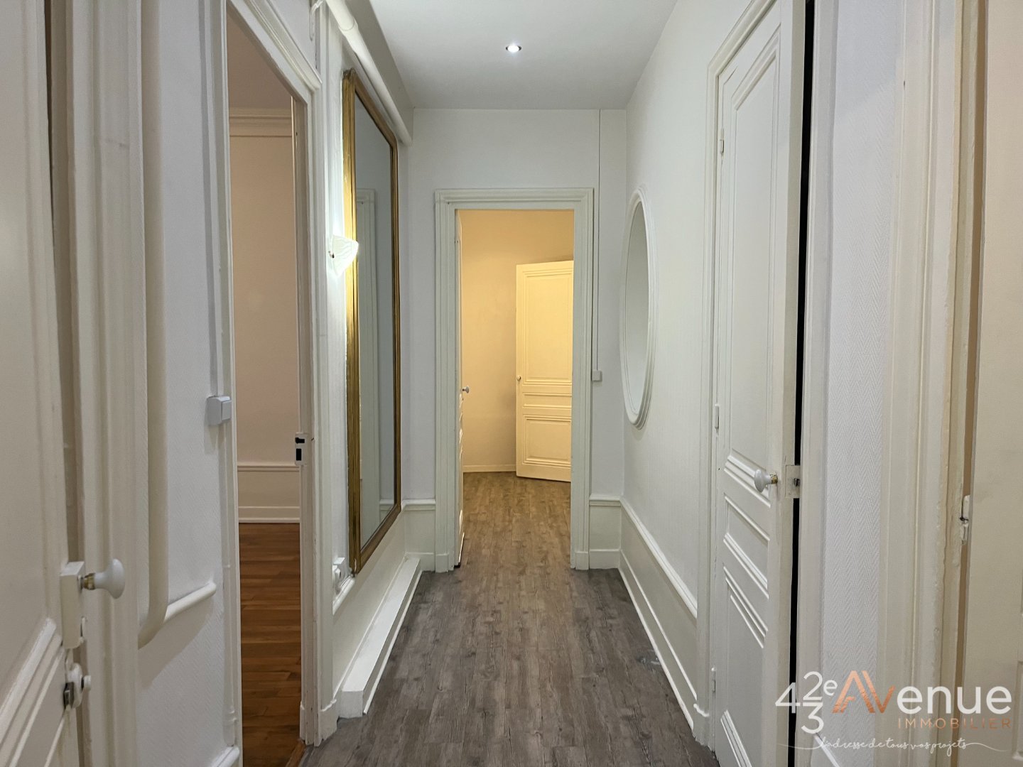 APPARTEMENT T3 - ST ETIENNE CENTRE VILLE - 96.27 m2 - LOU&Eacute;