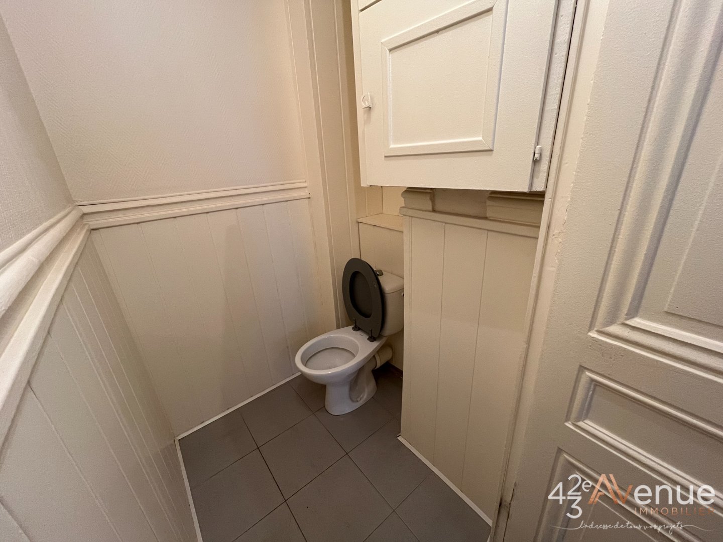 APPARTEMENT T3 - ST ETIENNE CENTRE VILLE - 96.27 m2 - LOU&Eacute;