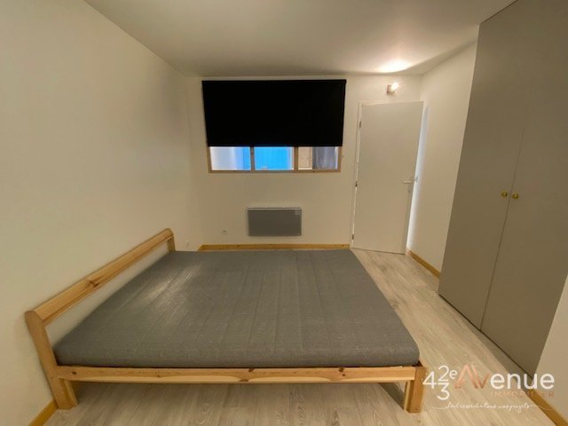 APPARTEMENT T3 - ST ETIENNE HOTEL DE VILLE / PALAIS DE JUSTICE - 46.16 m2 - 470�&euro; charges comprises par mois