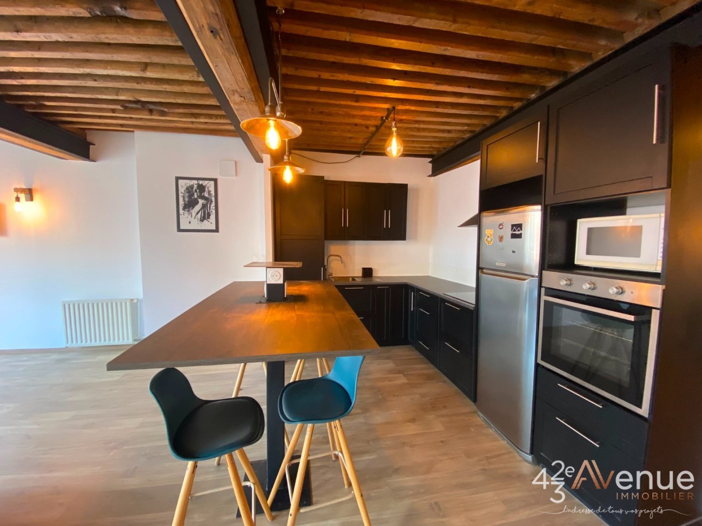 APPARTEMENT T3 A LOUER - ST ETIENNE CENTRE VILLE - 96.07 m2 - 840 &euro; charges comprises par mois