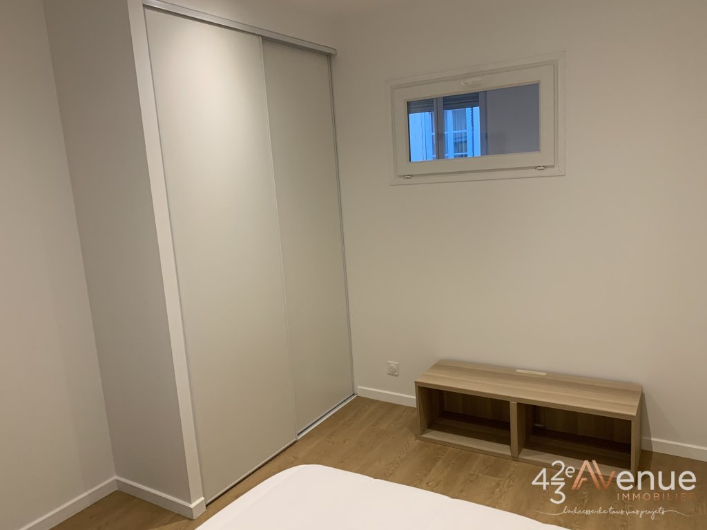 APPARTEMENT T3 - ST ETIENNE CENTRE-VILLE - 69.57 m2 - LOUÉ