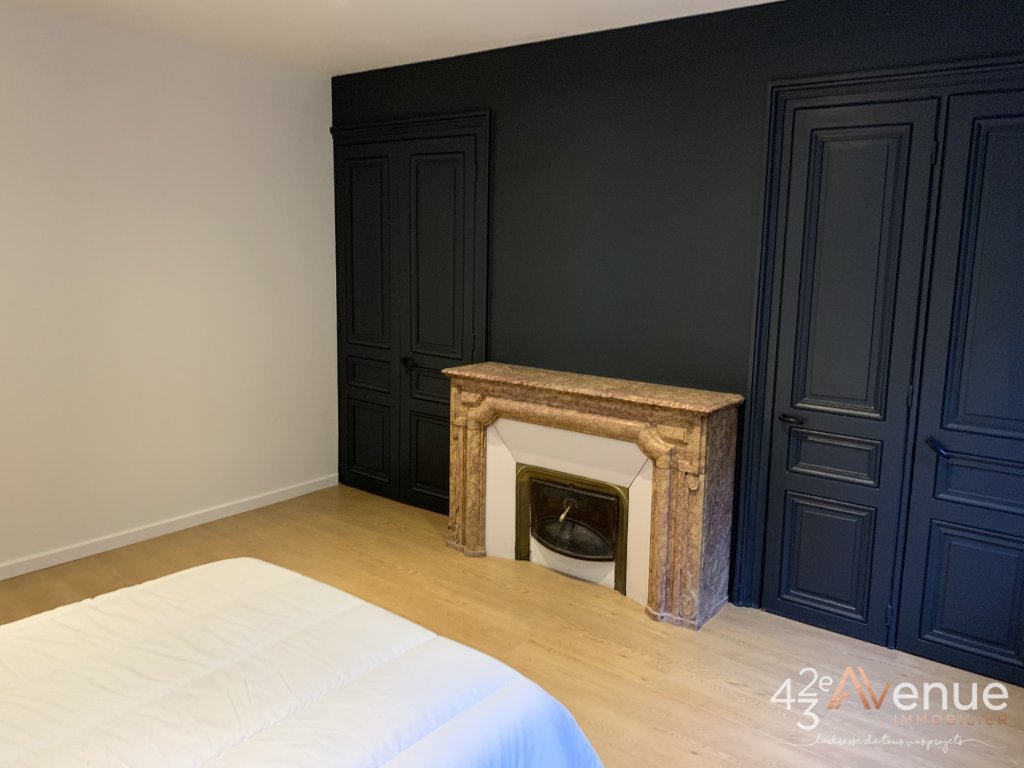 APPARTEMENT T3 - ST ETIENNE CENTRE-VILLE - 69.57 m2 - LOUÉ