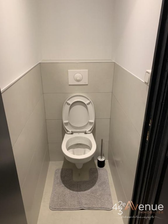 APPARTEMENT T3 - ST ETIENNE CENTRE-VILLE - 69.57 m2 - LOUÉ