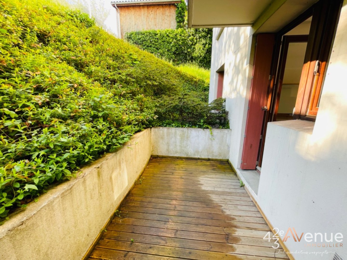 T3 - ST ETIENNE COLLINE DES PERES - 63.02 m2 - LOUÉ