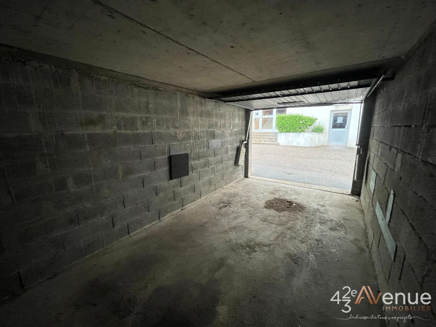 T3 - ST ETIENNE COLLINE DES PERES - 63.02 m2 - LOUÉ