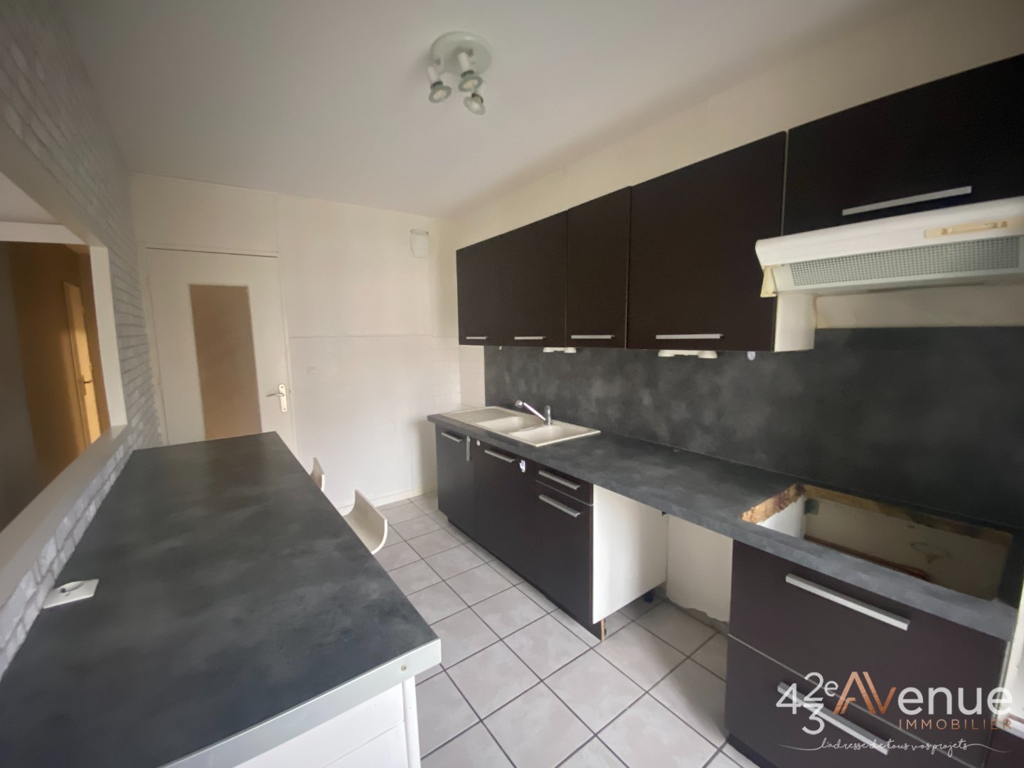 APPARTEMENT T3 - ST ETIENNE COTONNE - 65.64 m2 - LOU&Eacute;