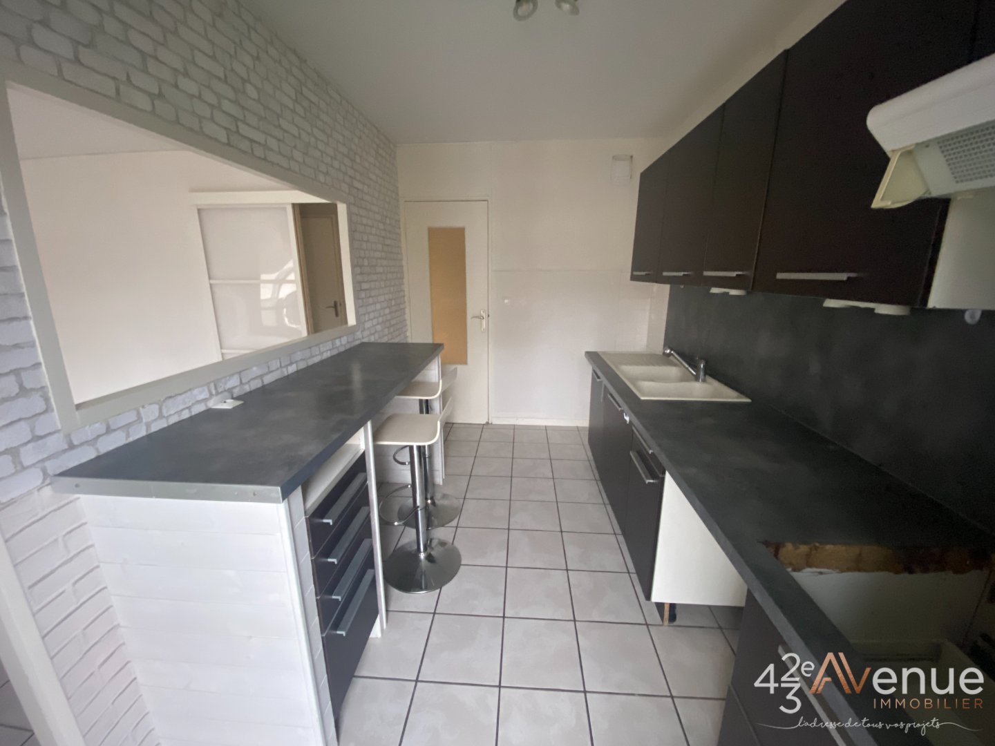 APPARTEMENT T3 - ST ETIENNE COTONNE - 65.64 m2 - LOU&Eacute;