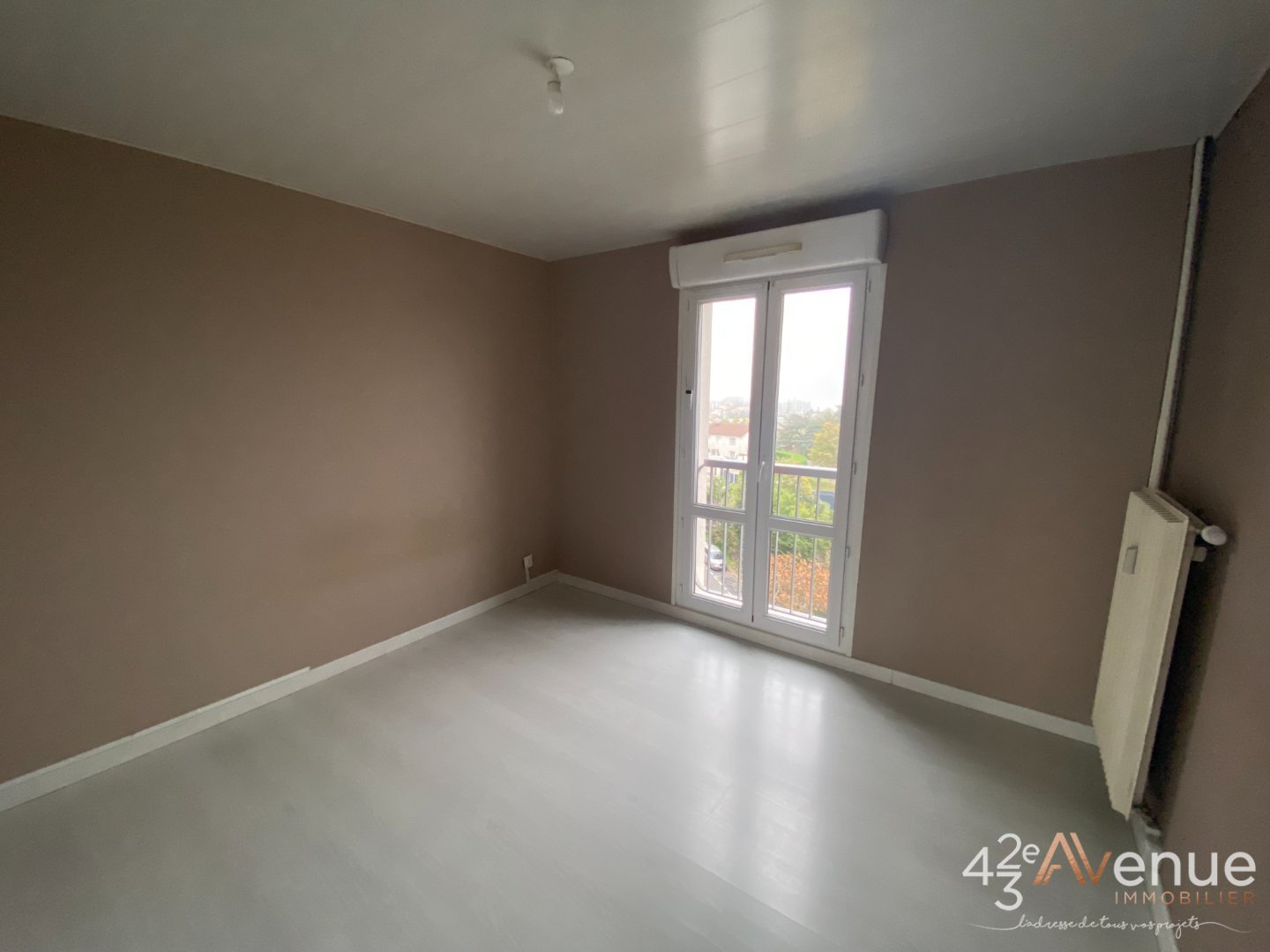 APPARTEMENT T3 - ST ETIENNE COTONNE - 65.64 m2 - LOU&Eacute;