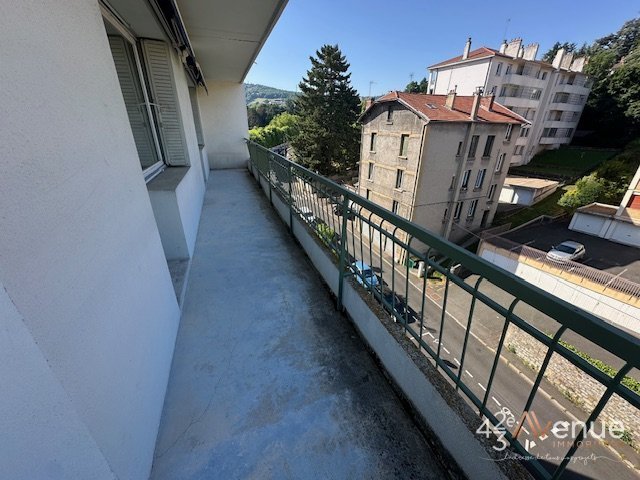 APPARTEMENT T3 - ST ETIENNE Cours Fauriel - 91.53 m2 - LOUÉ