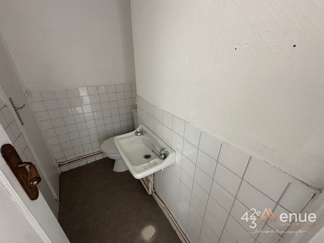 APPARTEMENT T3 - ST ETIENNE Cours Fauriel - 91.53 m2 - LOUÉ