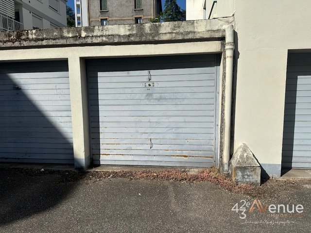 APPARTEMENT T3 - ST ETIENNE Cours Fauriel - 91.53 m2 - LOUÉ