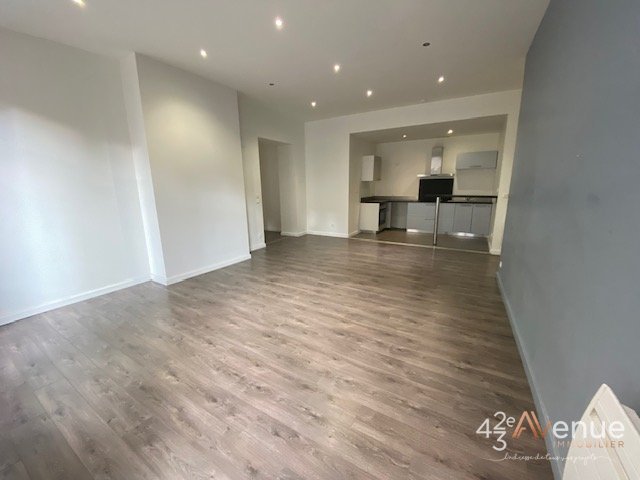 APPARTEMENT T3 A LOUER - ST ETIENNE DORIAN/PEUPLE - 83.79 m2 - 700 &euro; charges comprises par mois